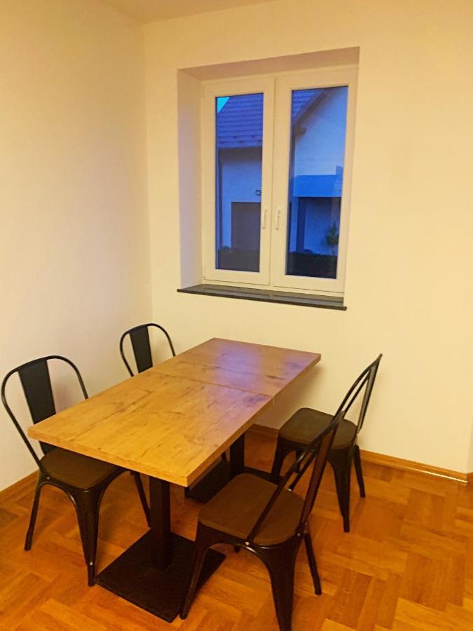 The Castle Suites & Apartment - Free Parking - (Adults Only) Krakow Exterior photo