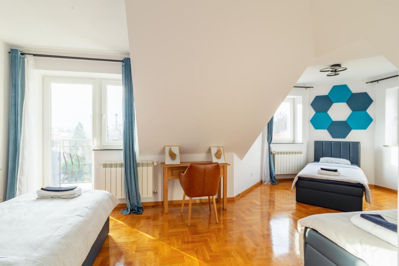 The Castle Suites & Apartment - Free Parking - (Adults Only) Krakow Exterior photo