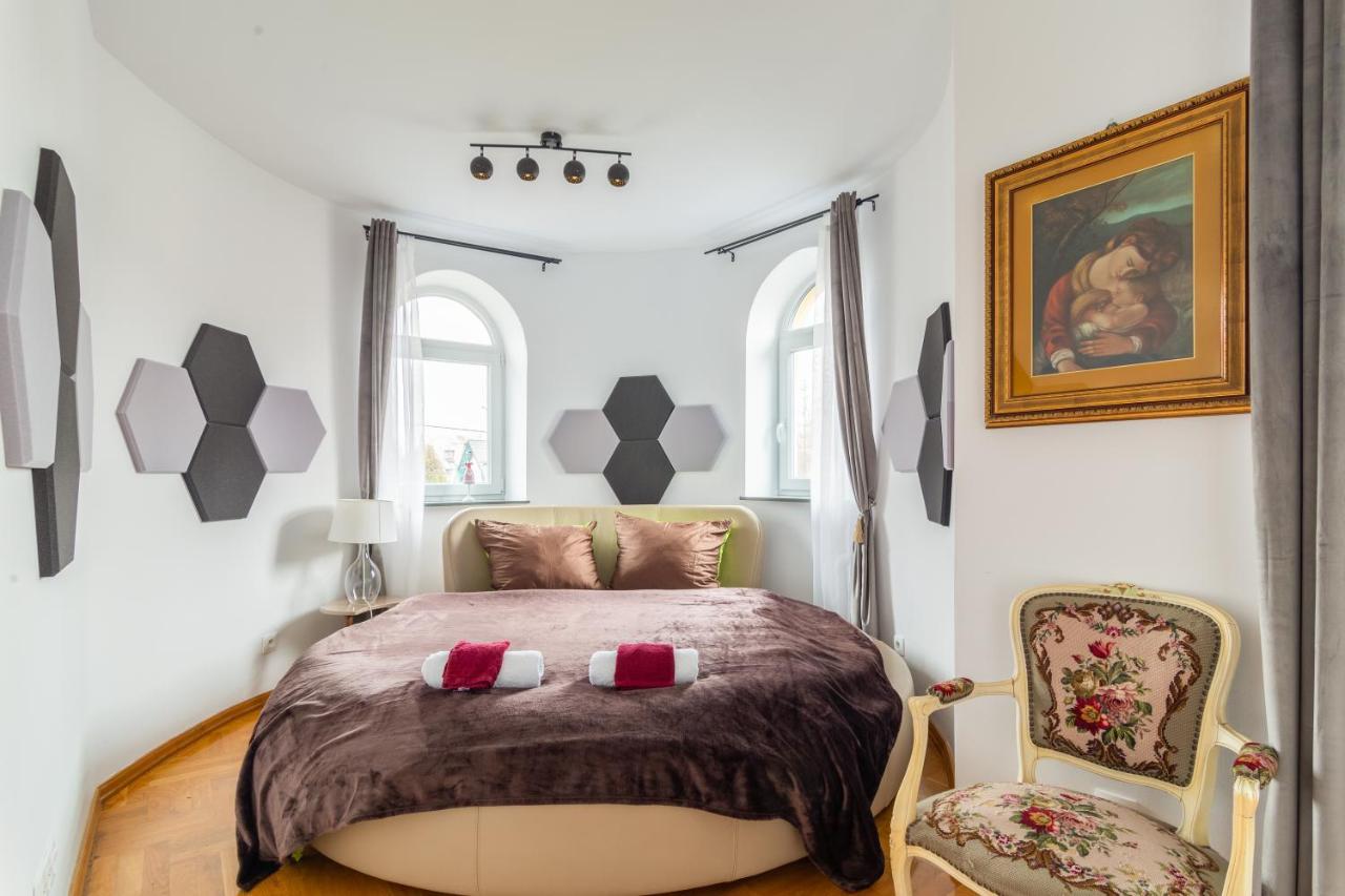 The Castle Suites & Apartment - Free Parking - (Adults Only) Krakow Exterior photo
