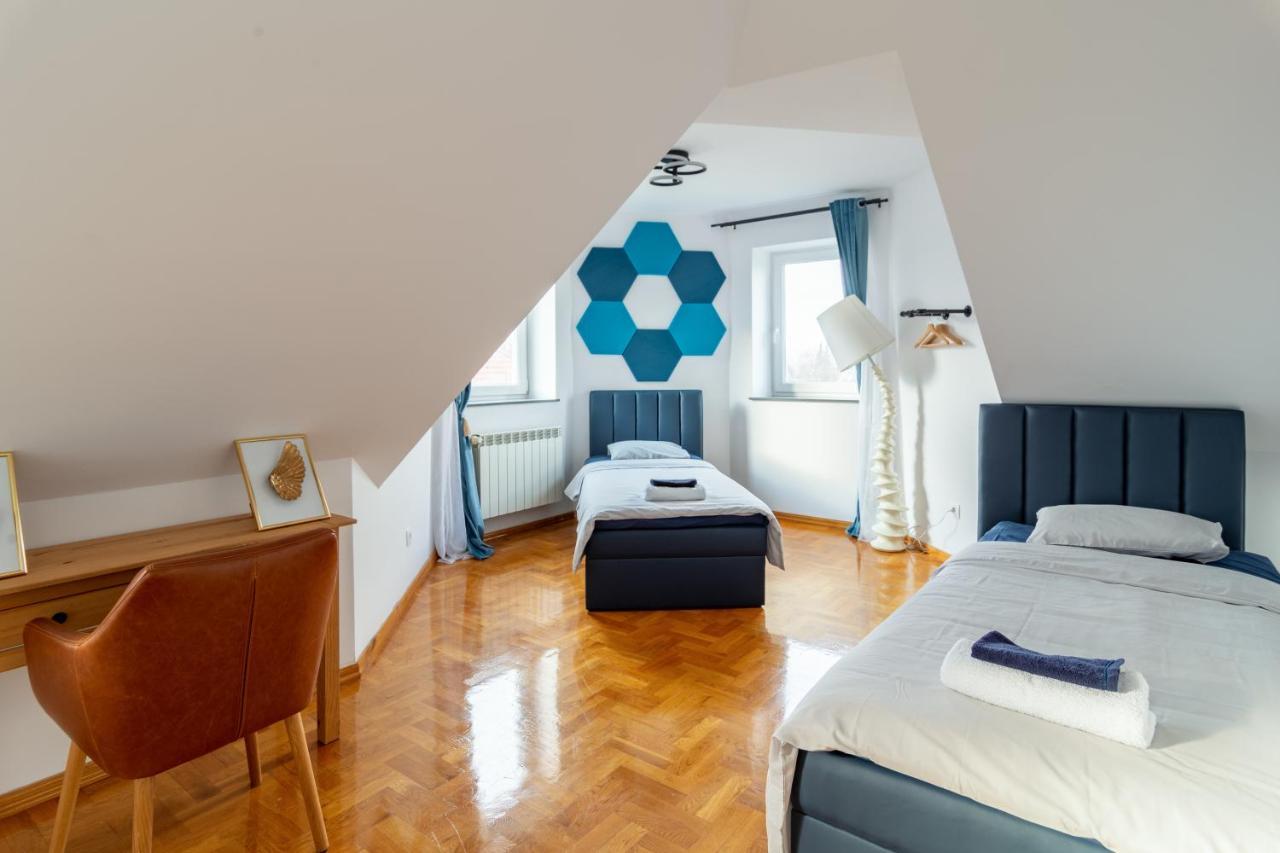 The Castle Suites & Apartment - Free Parking - (Adults Only) Krakow Exterior photo