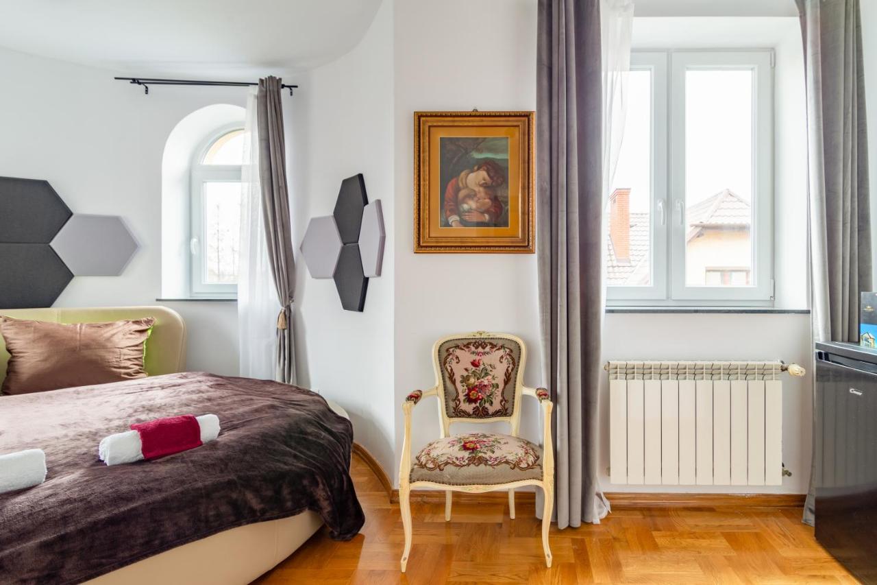 The Castle Suites & Apartment - Free Parking - (Adults Only) Krakow Exterior photo